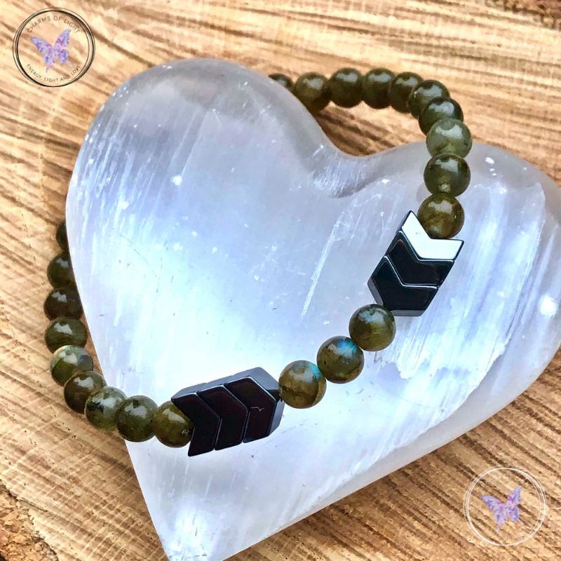 Green Labradorite & Hematite Arrow Bracelet